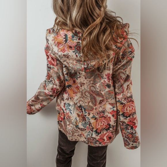 Floral Patterned with Sherpa Lining Hooded jacket - Picture 3 of 5